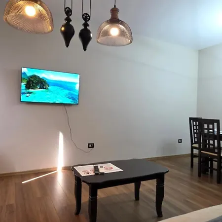 Aura Skanderbeg Square Tiran