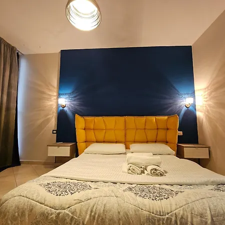 Apartment Aura Skanderbeg Square *