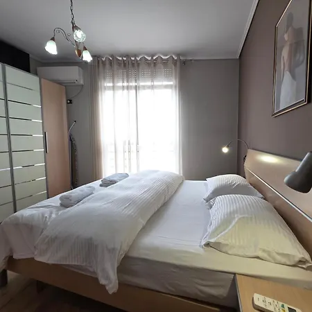 Appartement Aura Skanderbeg Square Tirana