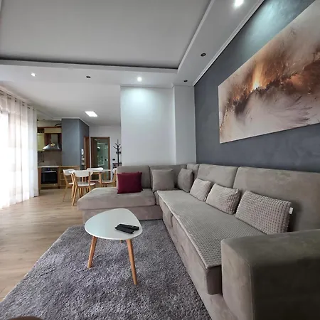 Apartament Aura Skanderbeg Square