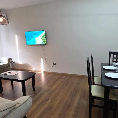 Aura Skanderbeg Square Apartament Tirana