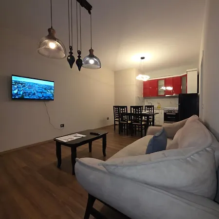 Aura Skanderbeg Square