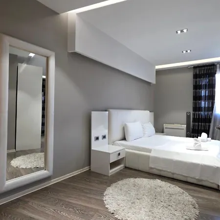 Aura Skanderbeg Square Apartament Tirana