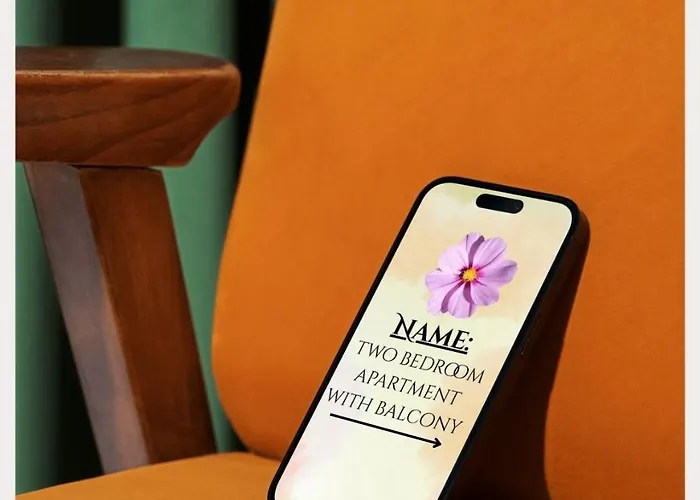 Aura Skanderbeg Square Apartment