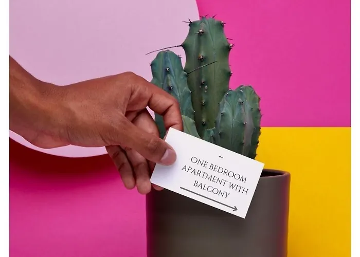 Aura Skanderbeg Square Appartement *