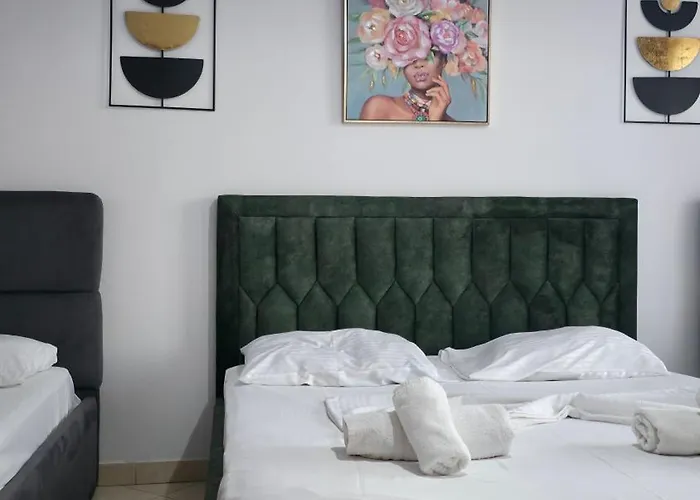 Aura Skanderbeg Square Appartement