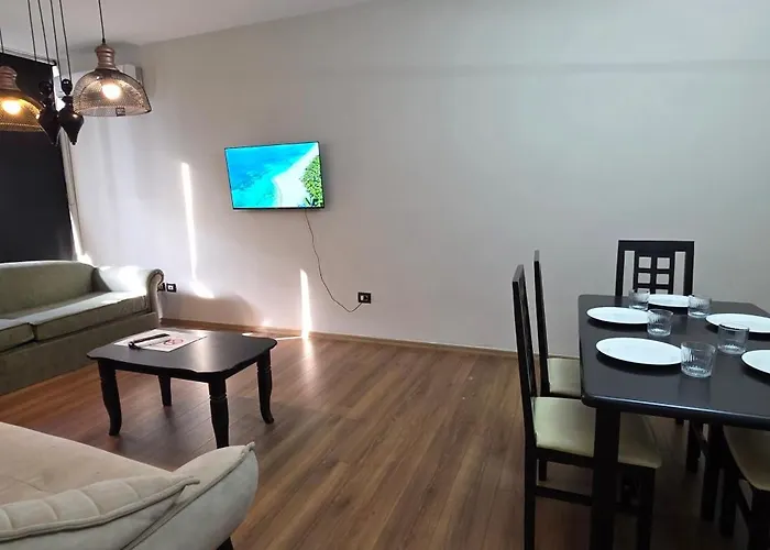 Aura Skanderbeg Square Appartement Tirana
