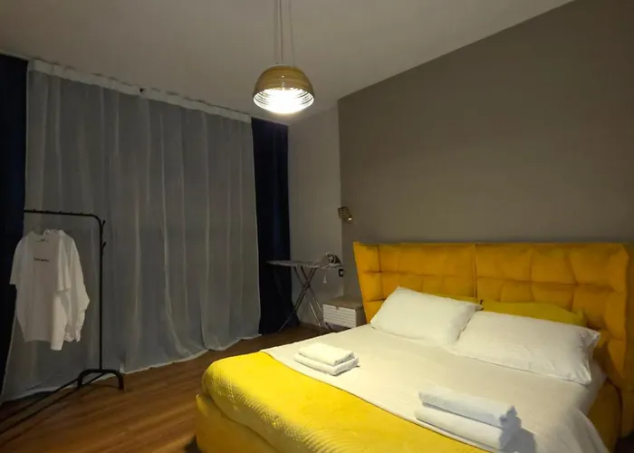 Aura Skanderbeg Square Apartment Tirana